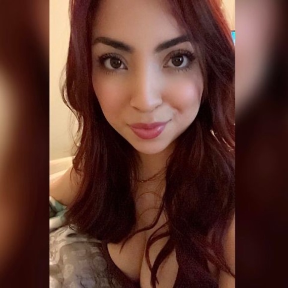 Meet your Posher, Isabelle - Picture 1 of 1